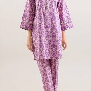 Elegant Purple Patterned Dress